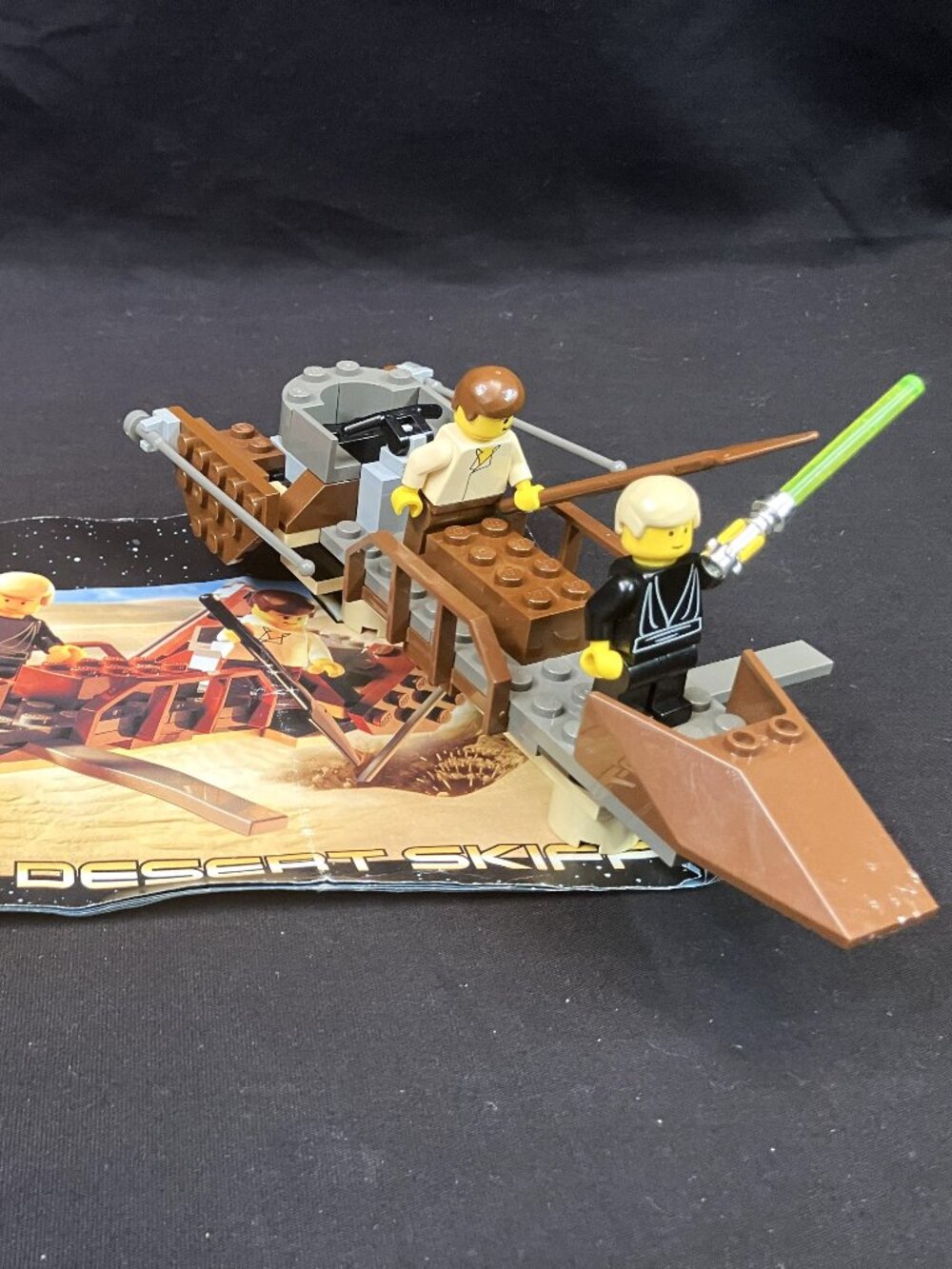 #7104 - Star Wars Desert Skiff with Instruction Booklet - 2000
